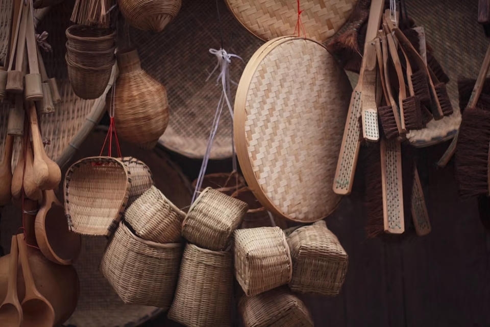 Private guide at Huizhou Bamboo Weaving
