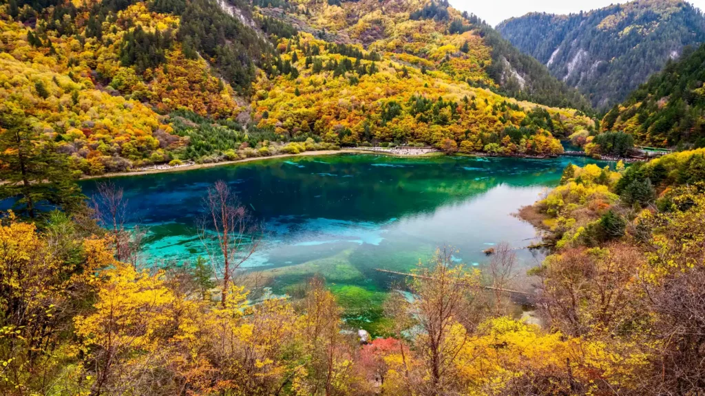 Private guide at Jiuzhaigou