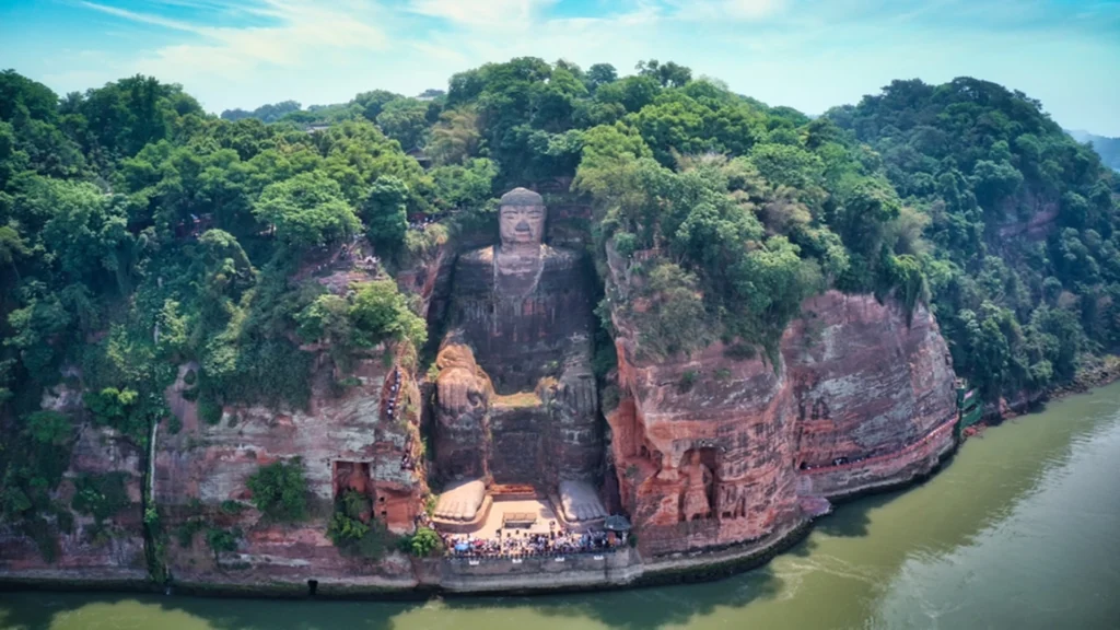 Private guide at Leshan Giant Buddha river view scenic landscape