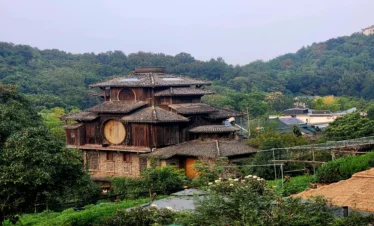 Private guide at Manjuelong Osmanthus Hills