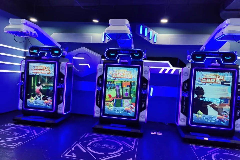 Private guide at Shanghais VR Theme Park