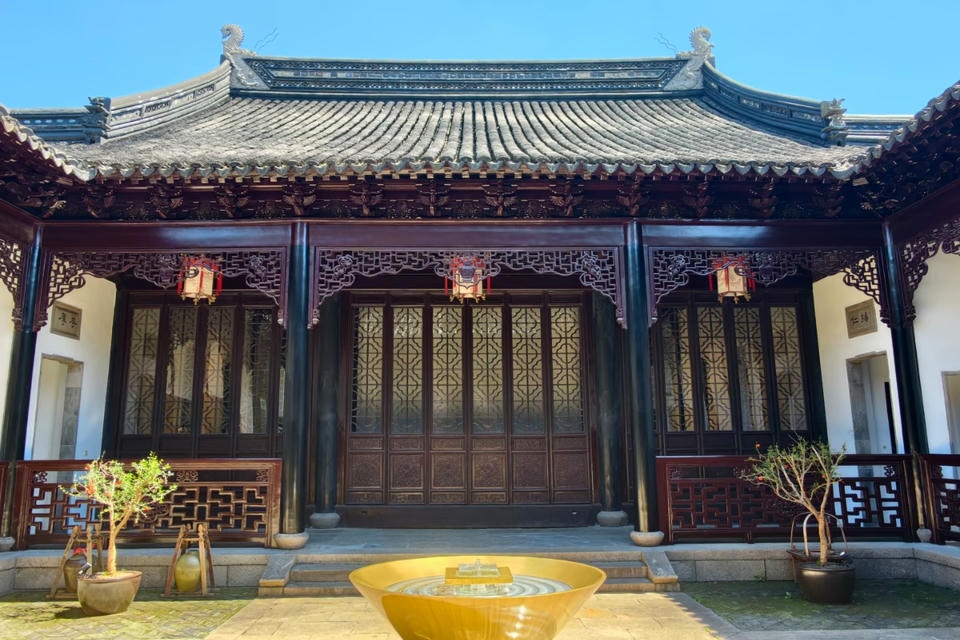 Private guide at Suzhou Folk Custom Museum
