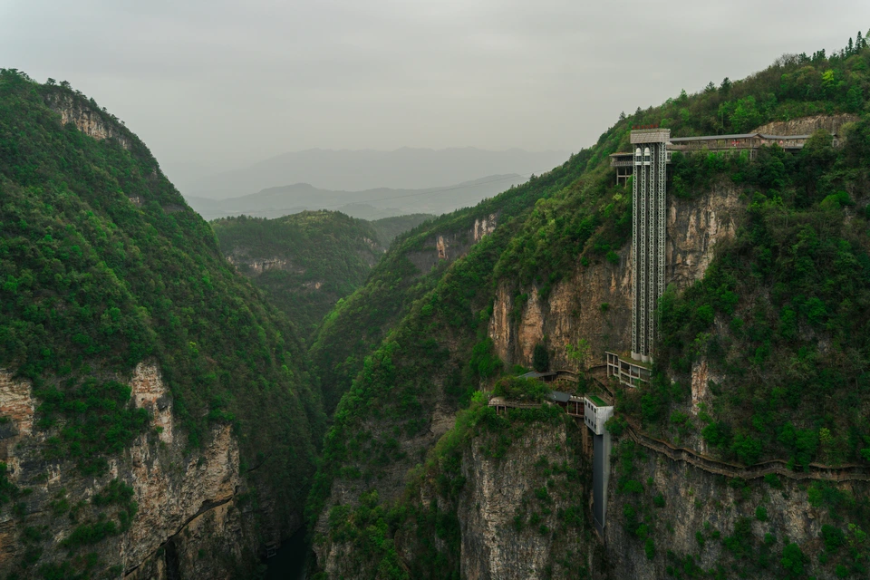 Private guide at Tianmen Mountain