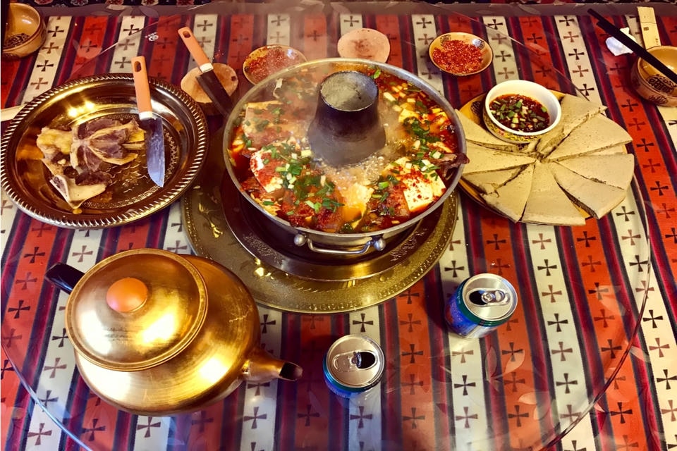 Private guide at Tibetan Style Hot Pot Meal