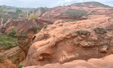 Private guide exploring Wave Valley sandstone formations