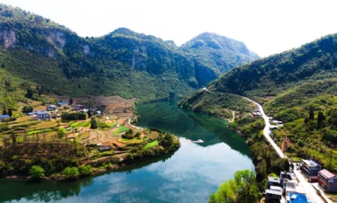 Private guide at Zhangjiajie Grand Canyon scenic view