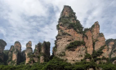 Private guide at zhangjiajie