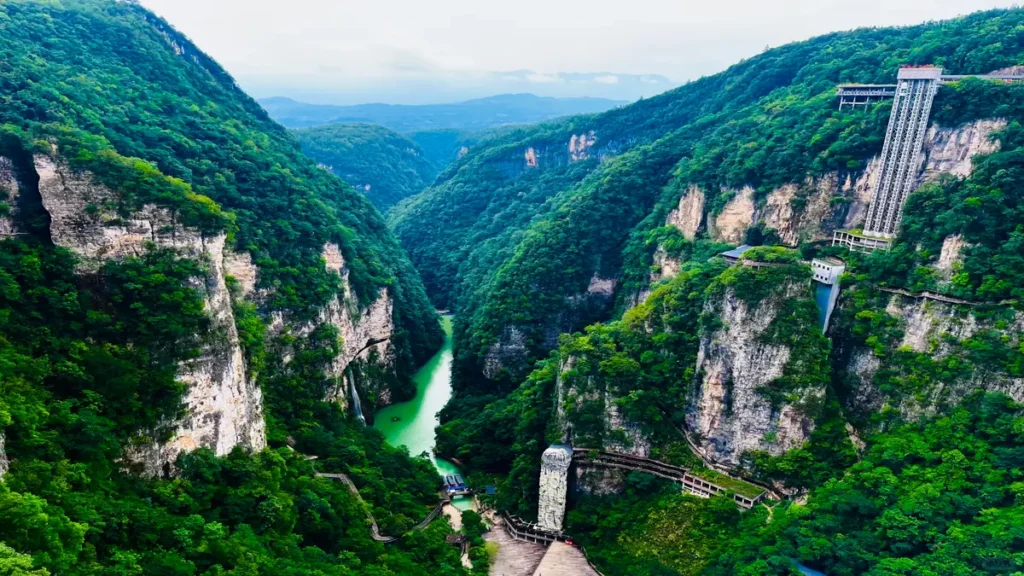 Streams and canyon scenery in Zhangjiajie Grand Canyon
